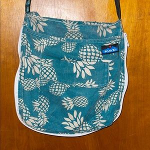 Kavu Crossbody